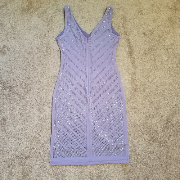 NWT Carmen Marc Valvo Lavendar Embellished Dress - Picture 3 of 4